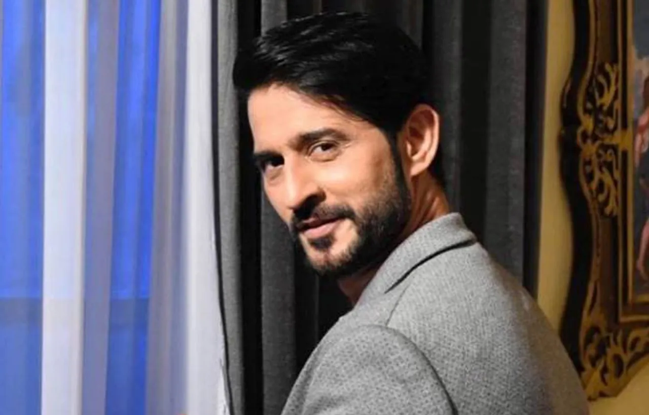 HITEN TEJWANI SHOOTS INDIA'S FIRST COMMERCIAL SHORT FILM SHOT DURING LOCKDOWN ON PHONE