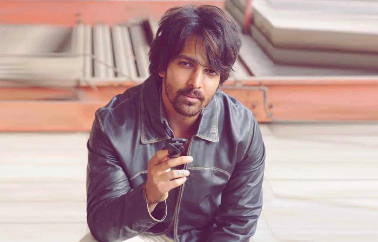 An Experimental Lockdown For Harshvardhan Rane!