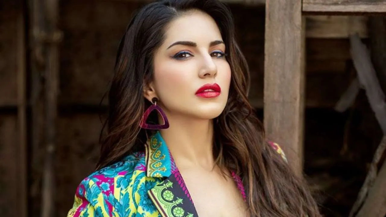 Sunny Leone to do a cameo in ALTBalaji’s Helllo Jee