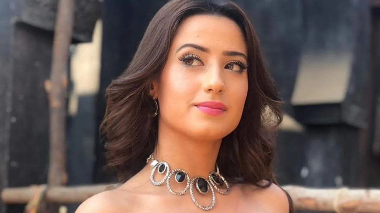 Actress Aalisha Panwar shares her joy as Blind Love season one crosses 15 million views