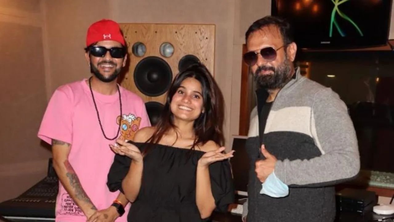 Recording of Mediamax Entertainment ‘s maiden song composed by Legendary DJ and music composer DJ Sheizwood song “DJ Baajan De” sung by Jyotica Tangri & MD Desi Rockstar