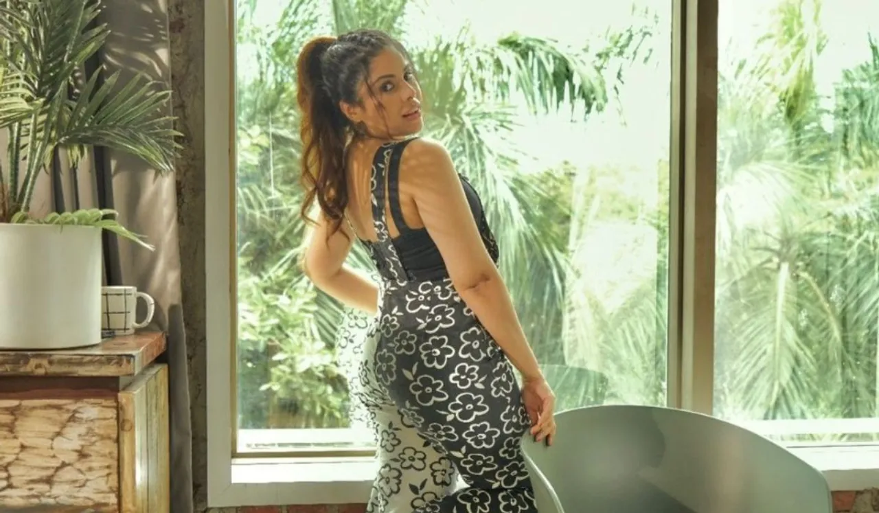 "Monsoon makes me feel rejuvenated back to my soul," says actress Sehnoor this monsoon season, as she drops some scintillating pictures of herself