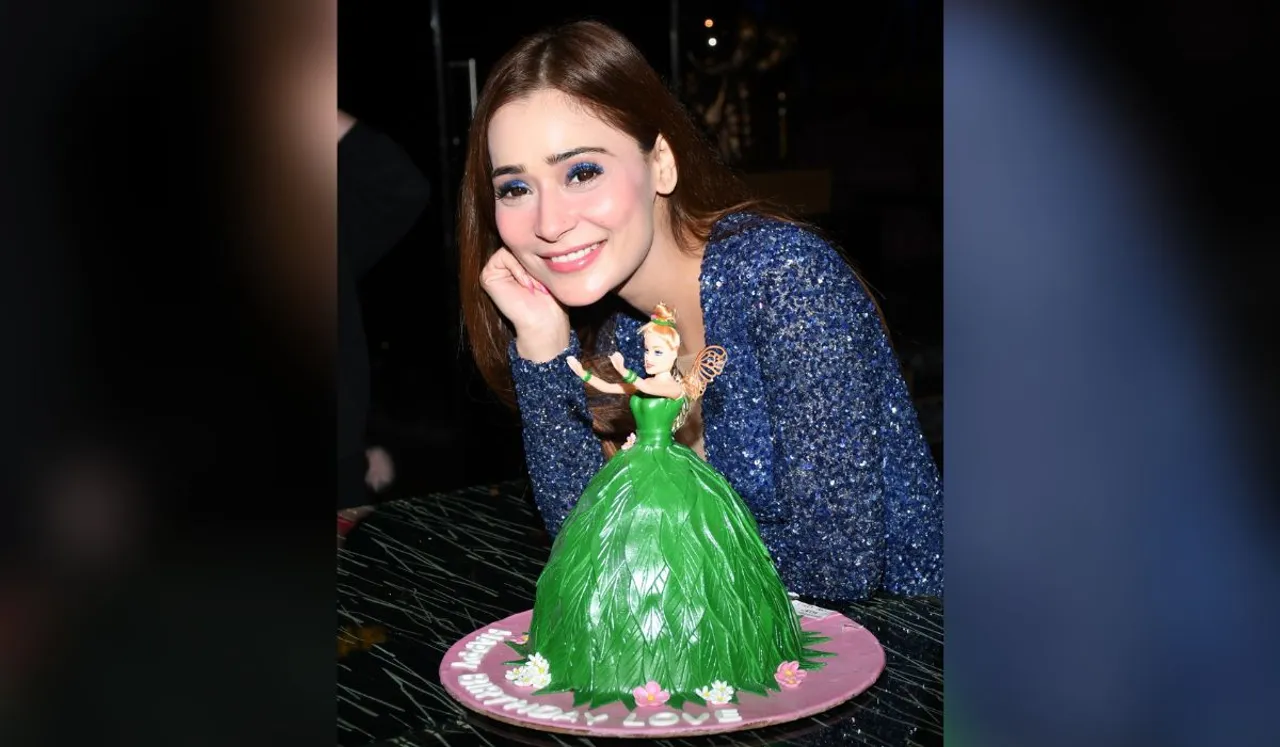 BIRTHDAY BASH OF ACTRESS SARA KHAN