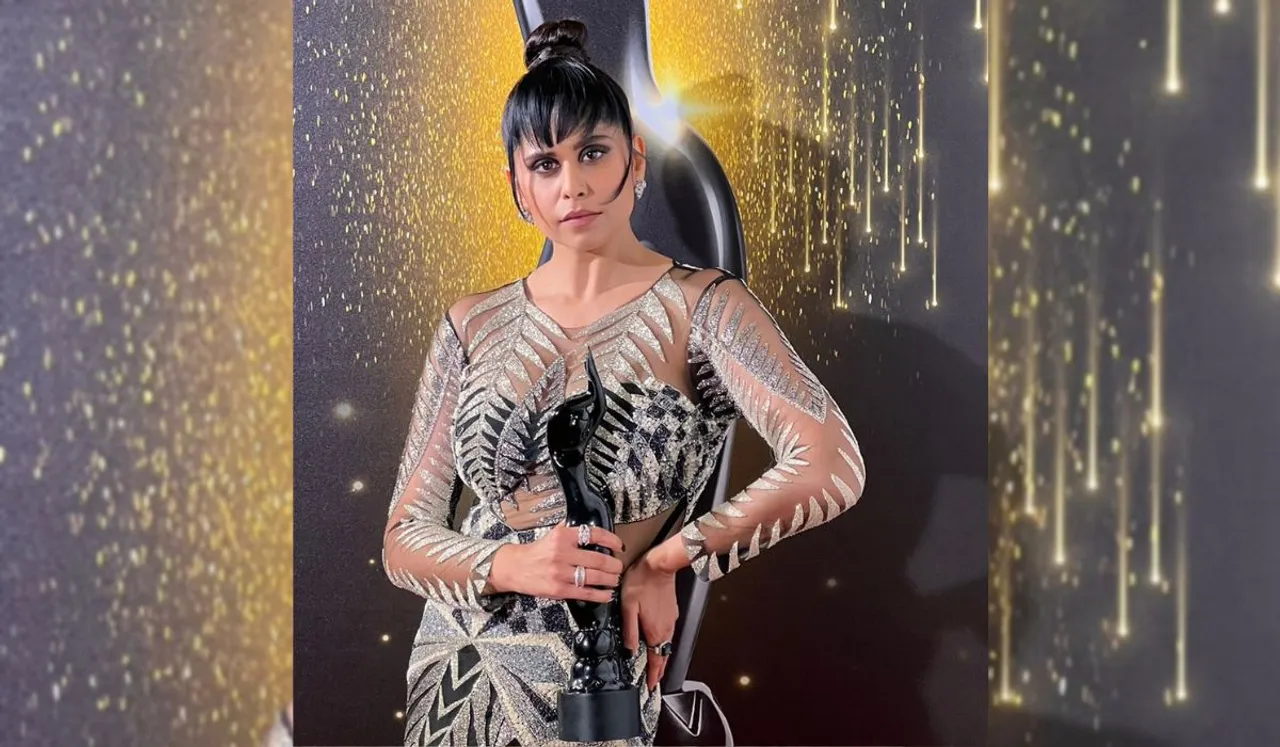 Sai Tamhankar gets awarded for her supporting role in Mimi; stuns the fans with her glamorous look at the red carpet