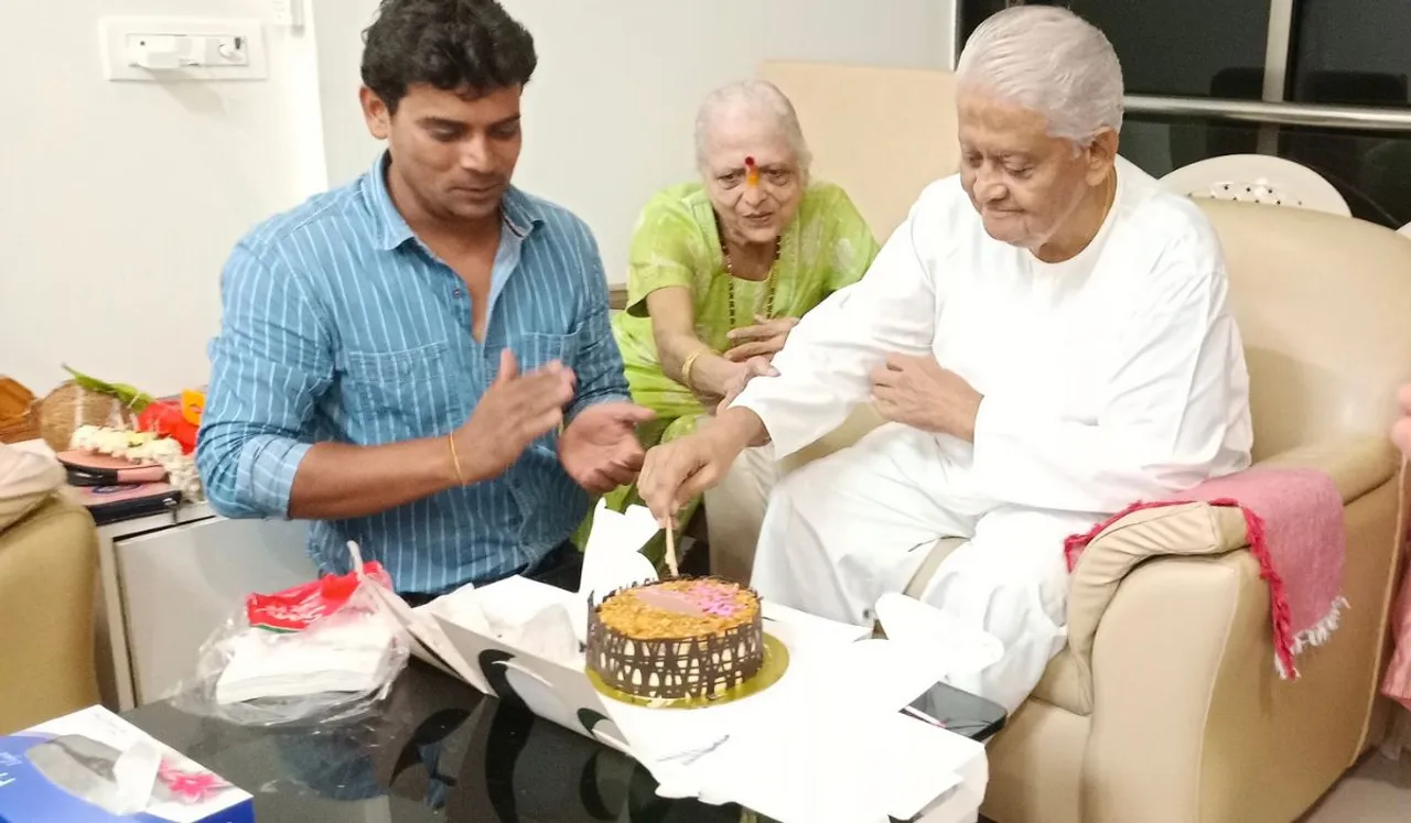 “Loyal affection of my fans is my life-line,” says maestro composer Pyarelal -ji whose mantra is ‘show-must-go-on’ !