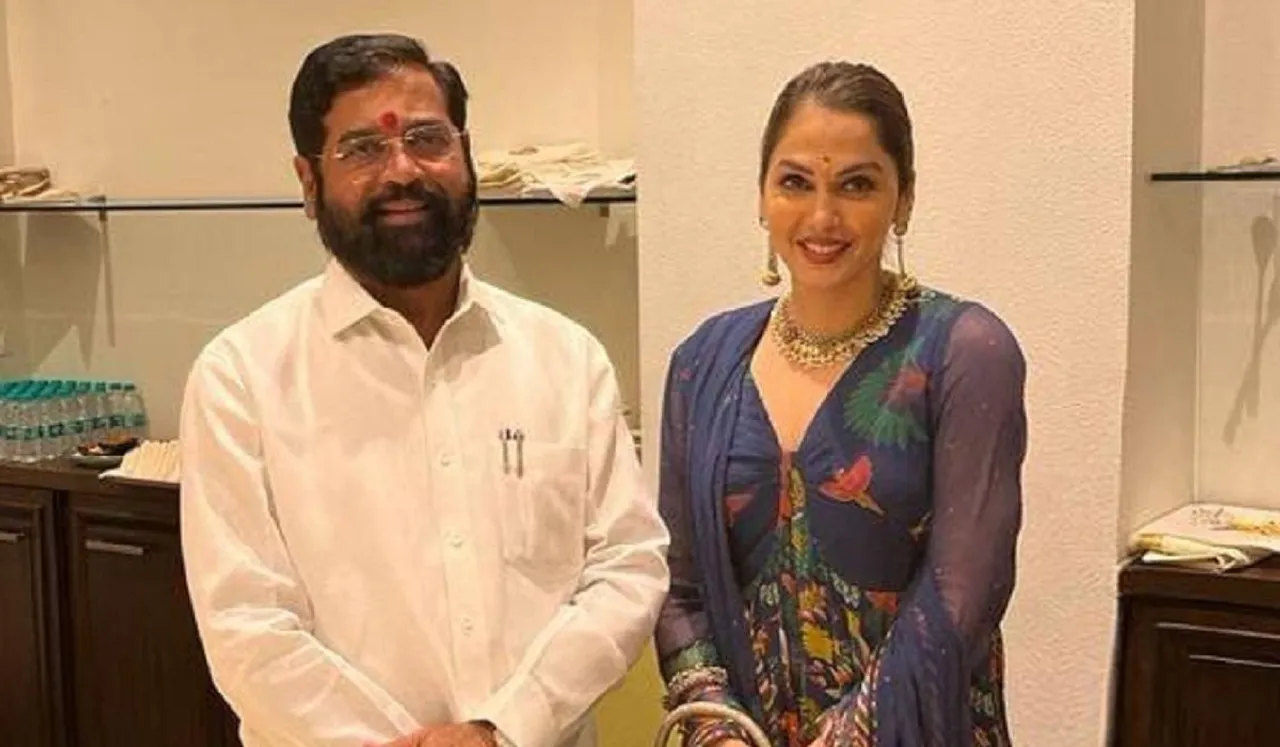 On-screen ‘LoveYou Loktantra’ ‘CM’ Isha Koppikar meets real- life State CM Eknath Shinde-jee !