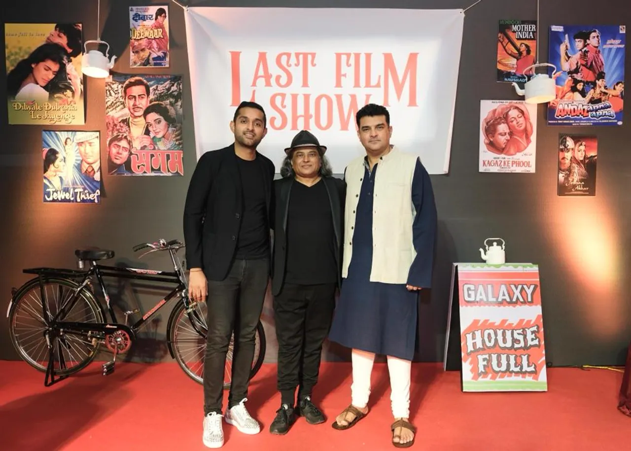 Last Film Show receives Standing Ovation from Bollywood celebrities at Mumbai premiere!