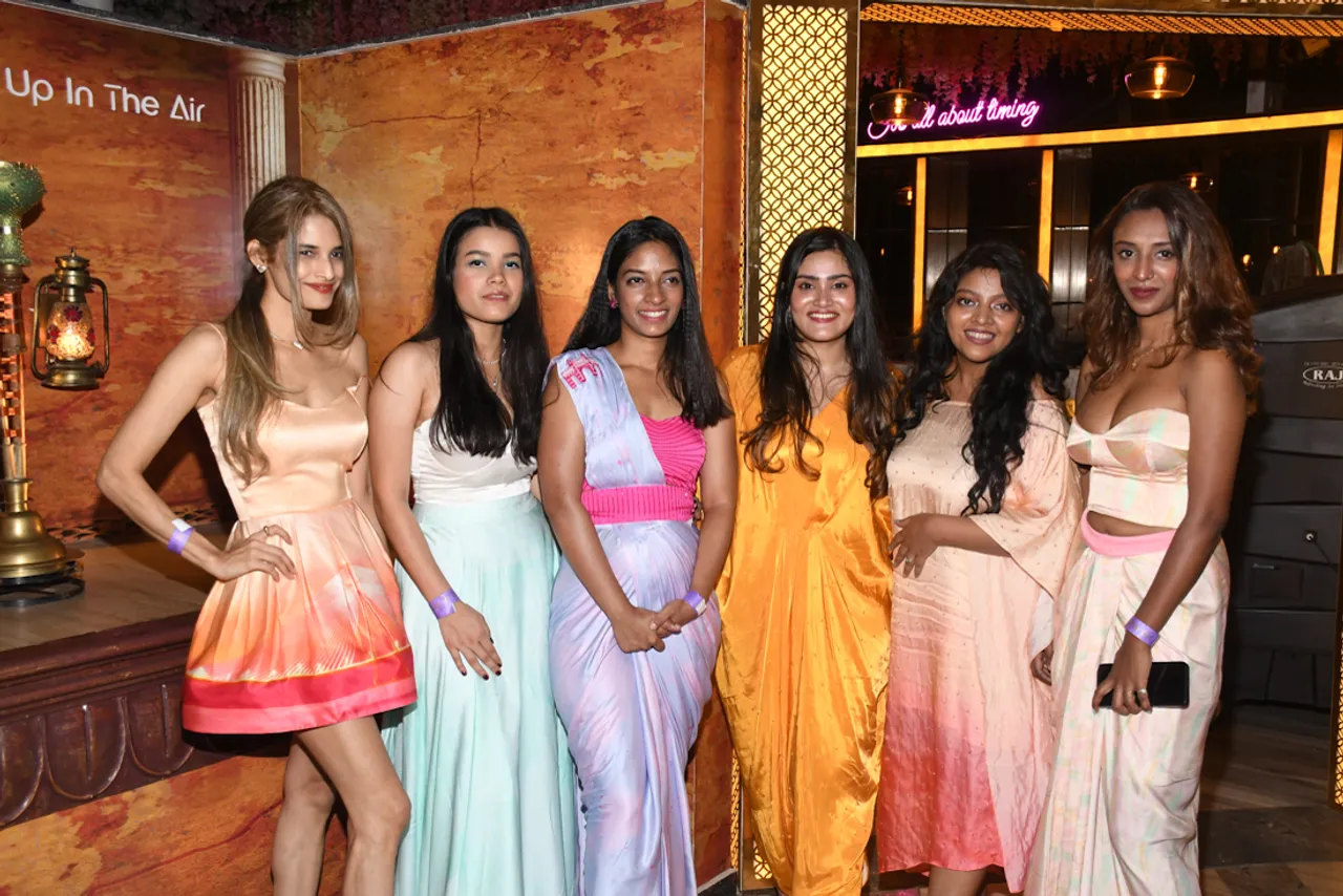 Sanjay Nirupam & Shivani Nirupam hosts a late Diwali Party & also announce Shivani Nirupam’s foray into the field of fashion #bombaygirl