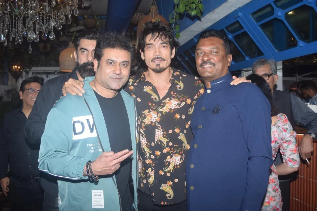 Joe Rajan,Shawar Ali with Pratap Sarnaik