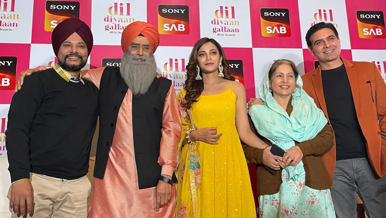 <strong>Pankaj Berry and the Cast of Sony SAB’s ‘Dil Diyaan Gallaan’ visit Delhi ahead of Lohri encouraging viewers to bond with family during the festival</strong>