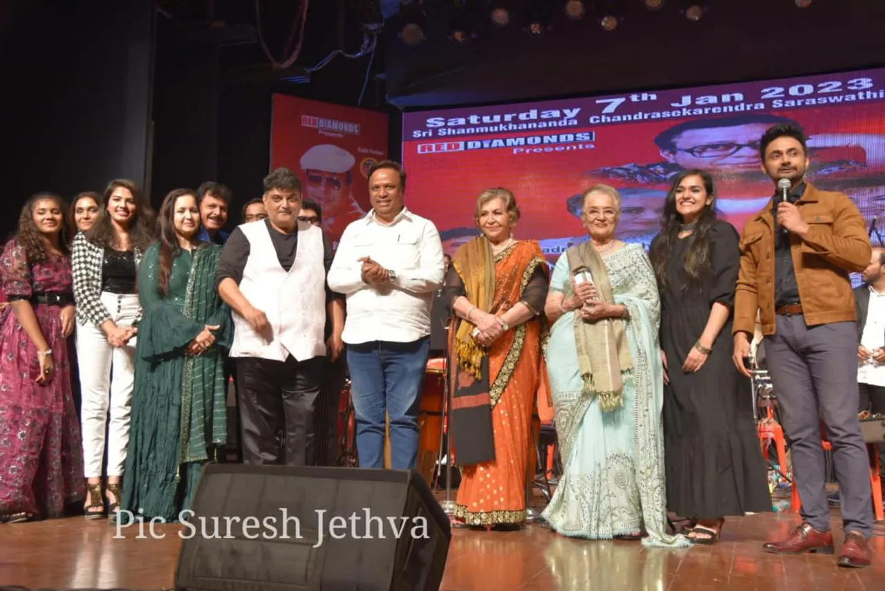 Great tribute to Legend R.D. Burman event At Sanmukhanand hall Yesterday. Grand success event by Rhythm Master NITIN SHANKAR With his Melodies Musicians