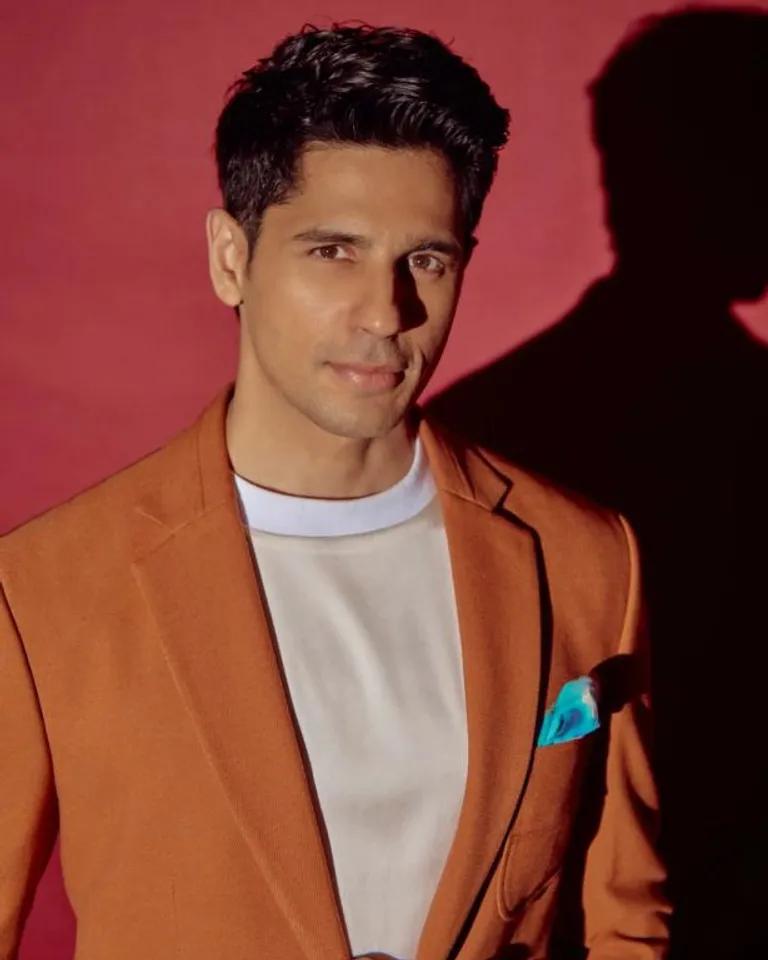 <strong>From a  playing a chocolate boy  to National hero Sidharth Malhotra fits all roles</strong>