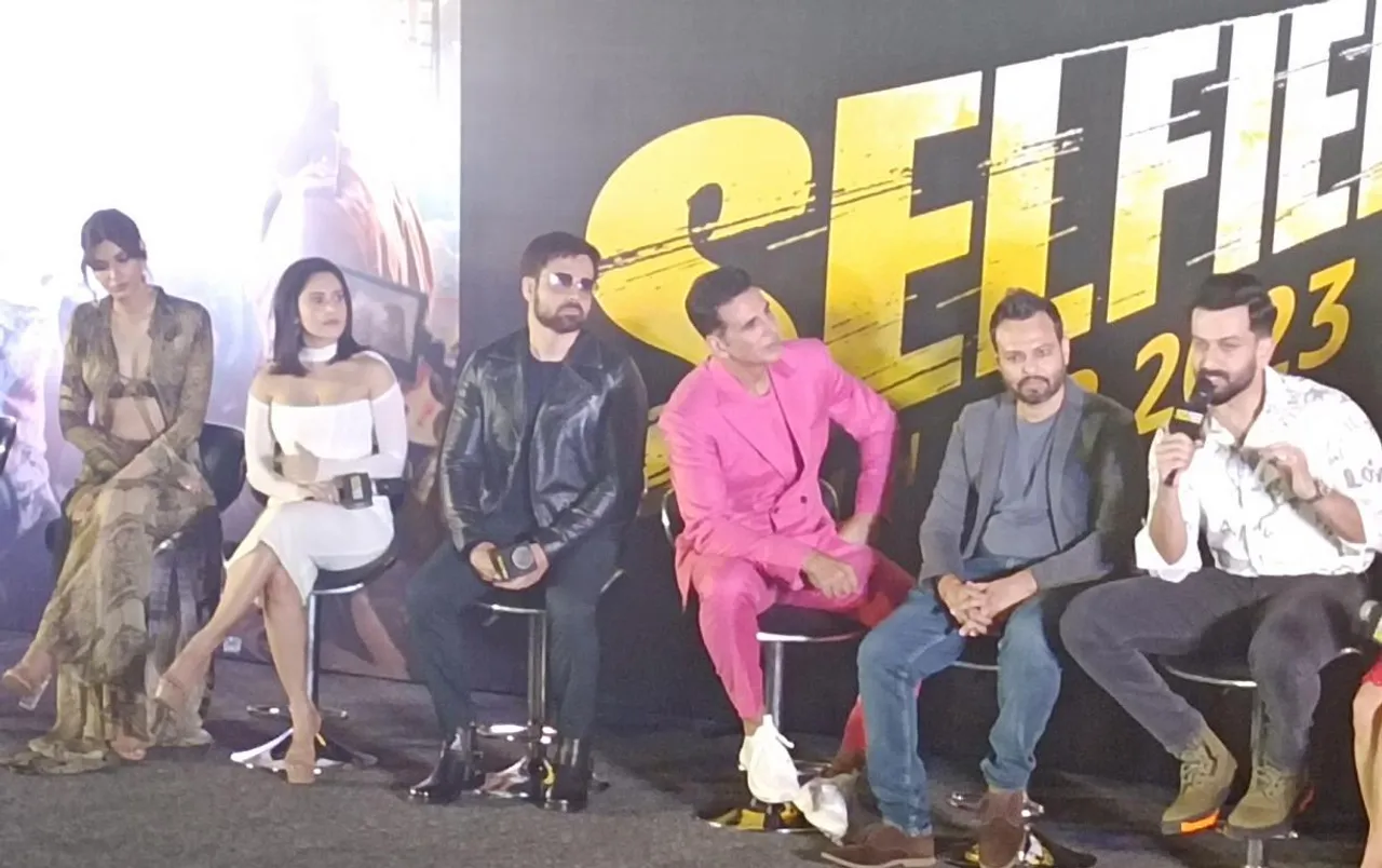  “ Am a grounded actor who is from Delhi-Chandni Chowk who loves to sleep on a floor-mattress,” insists mega-star Akshay Kumar at  ‘Selfiee’ terrific trailer launch.--- by Chaitanya  Padukone