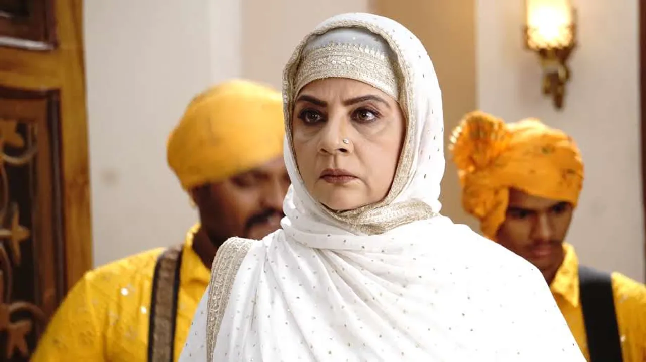 Alka Kaushal aka Hameeda in Zee TV's Rabb Se Hai Dua (1)