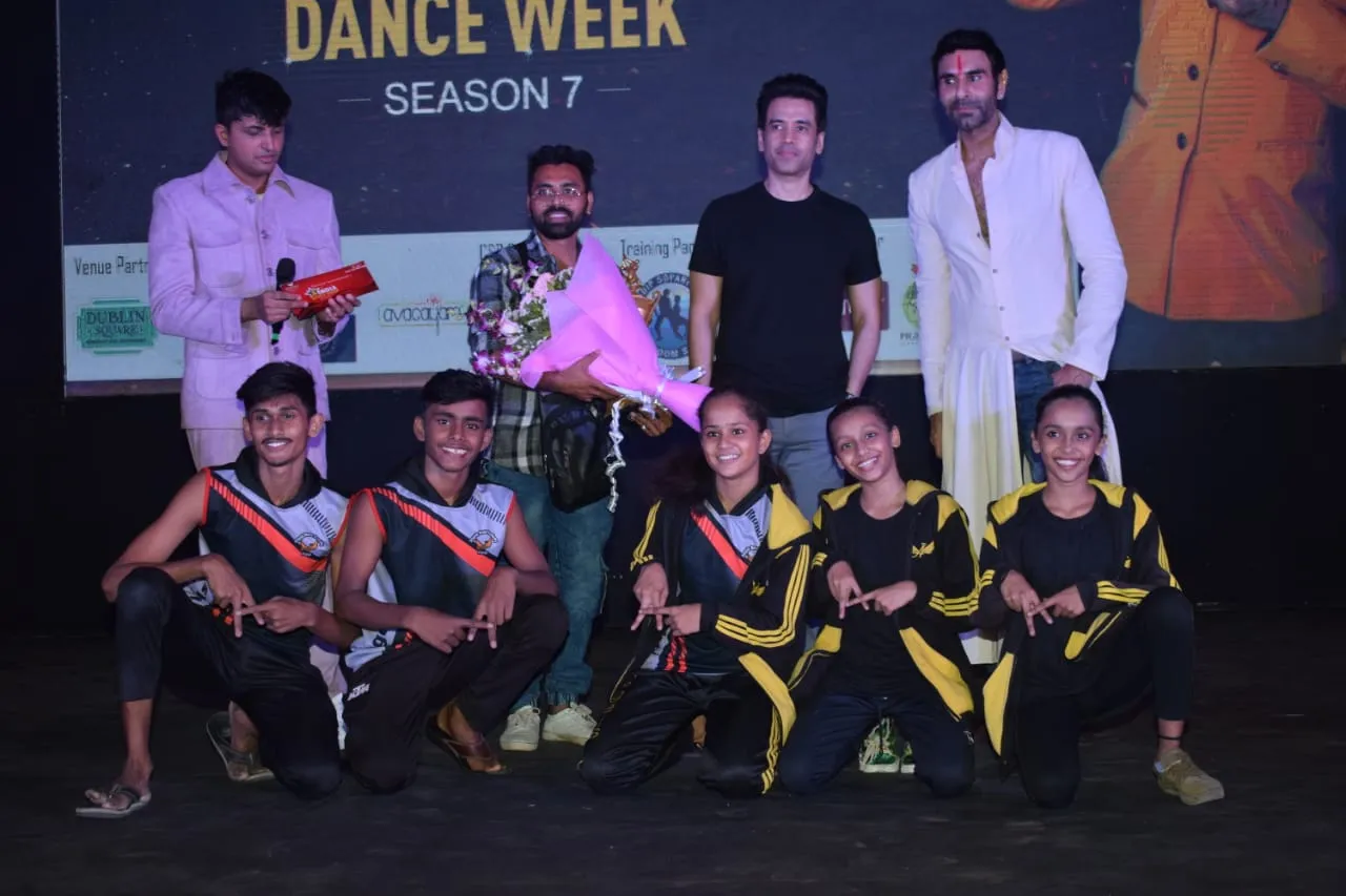 Grand Finale of Sandip Soparrkar_s India Dance Week _ Dance for a Cause Season 7 6