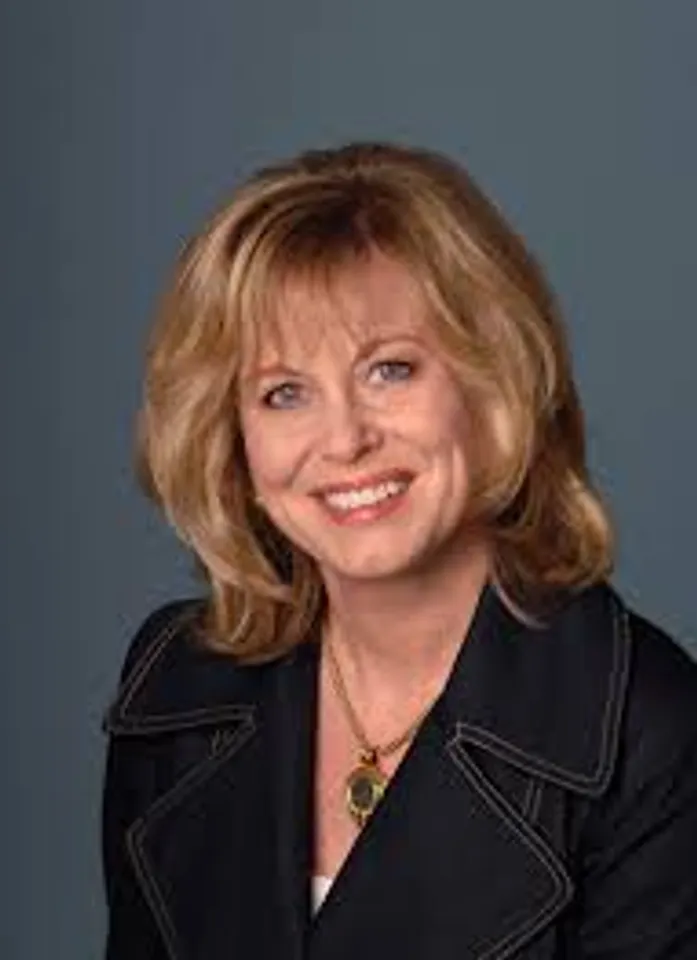 Diane Bryant Senior Vice President and General Manager Data Center Group Intel.