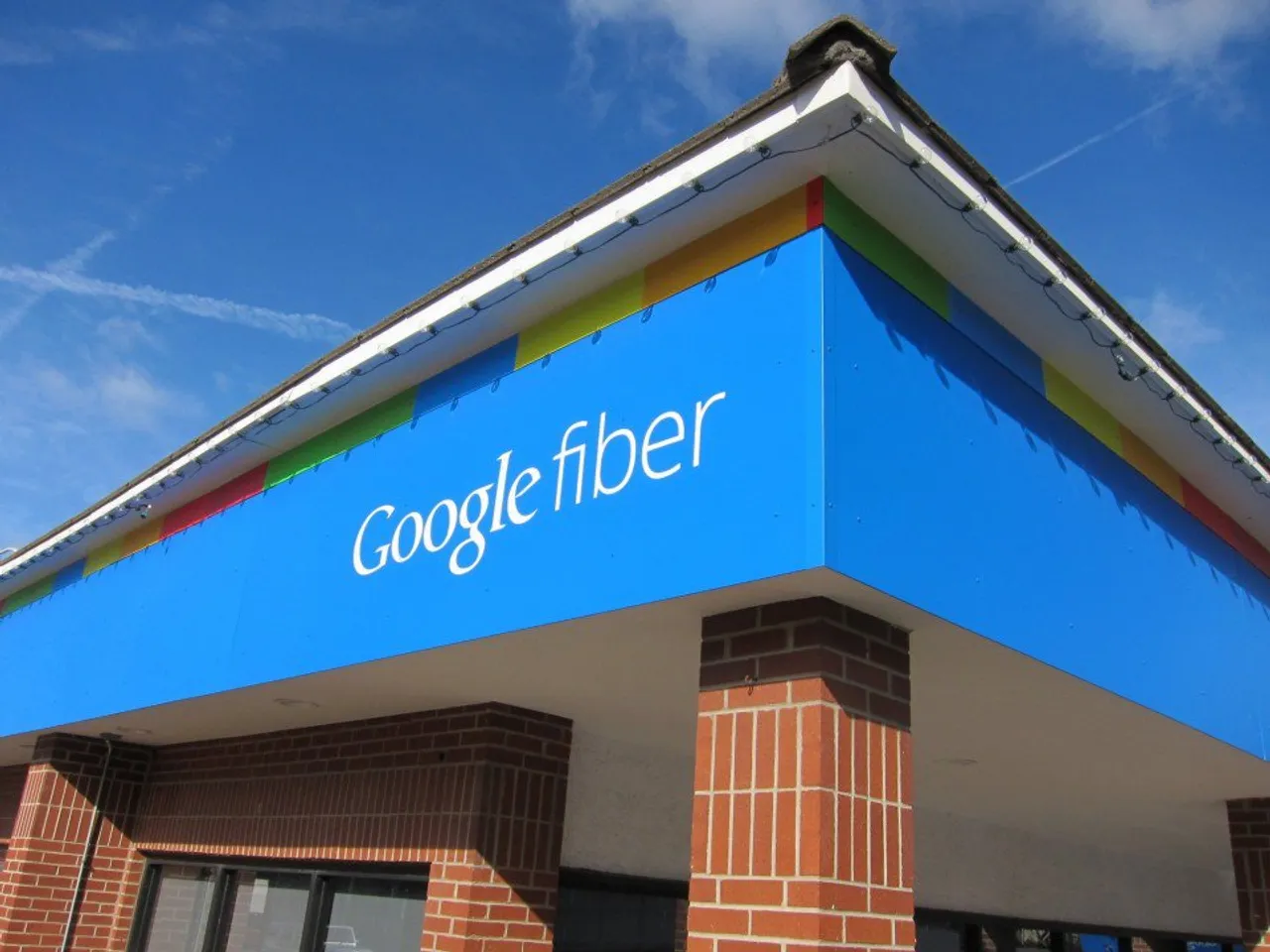 CIOL Google halts Fiber rollout in 11 US cities with CEO Craig Barrett stepping down