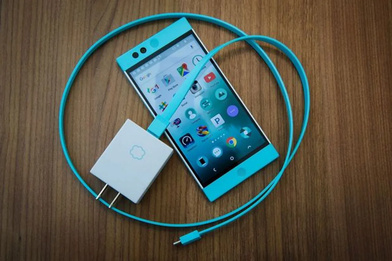 CIOL Razer acquires Nextbit and its Robin 'cloud phone'