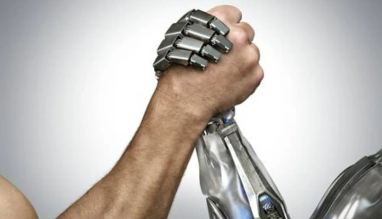 CIOL Humans vs robots, foxconn favours robots