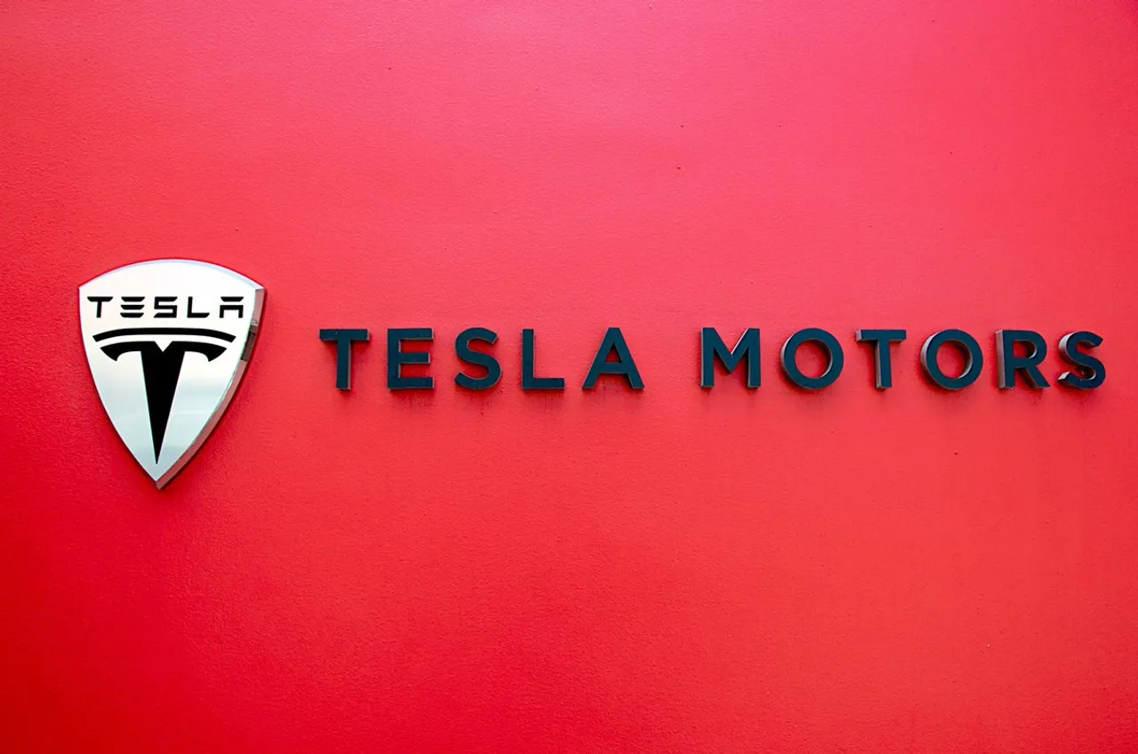 Tesla working on self-driving technology for electric semi truck: Report