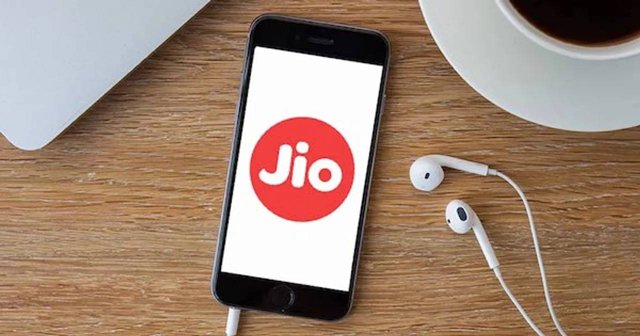RJio offers 'Surprise Cashback' offer worth Rs 3,300