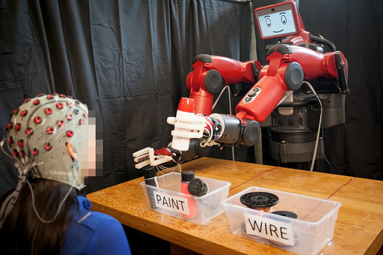 CIOL MIT introduces Baxter, brain-controlled robot