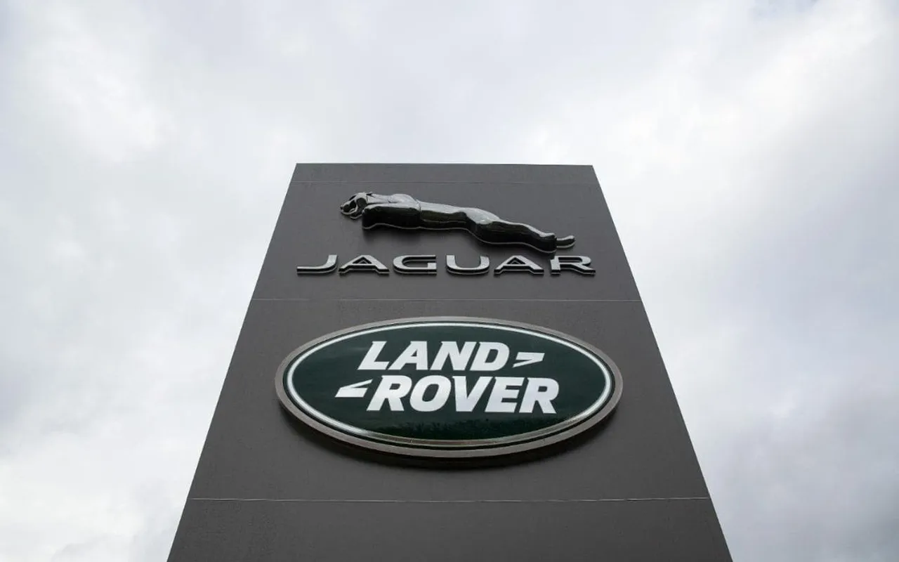 CIOL Lyft rakes in UK's biggest carmaker Jaguar Land Rover with an investment of $25mn