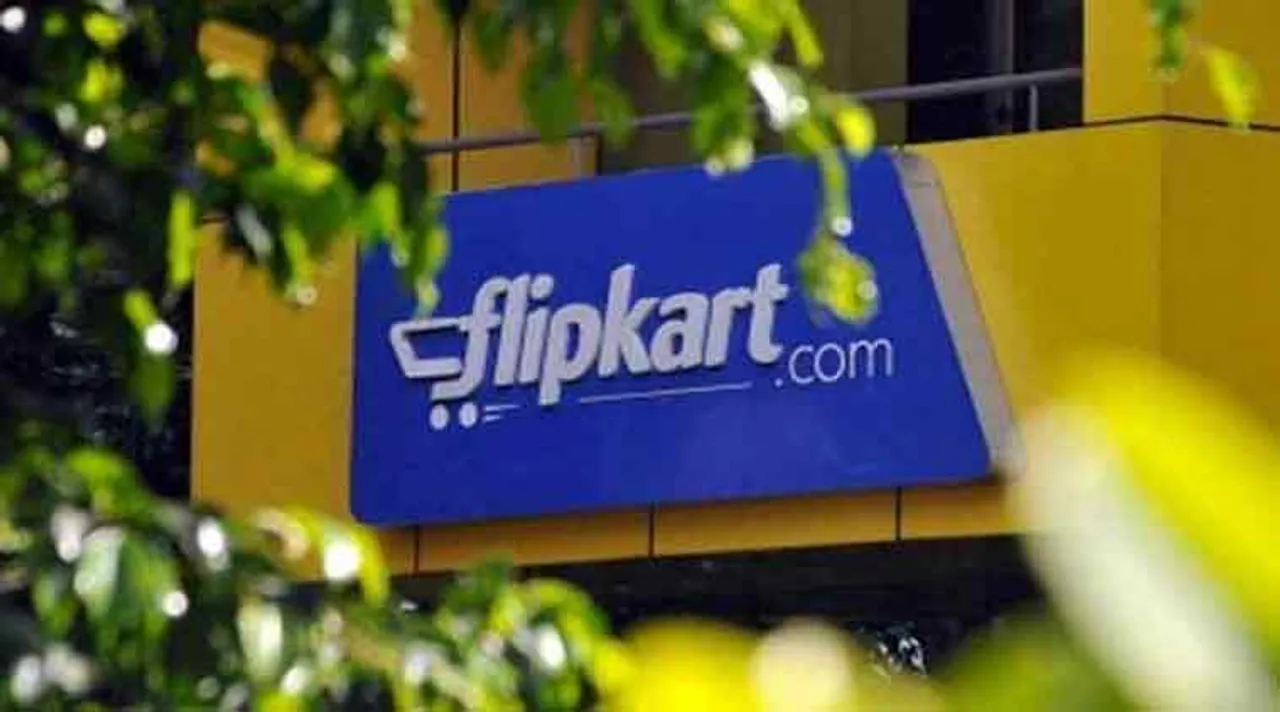 SoftBank offers to buy Flipkart shares at lower valuation