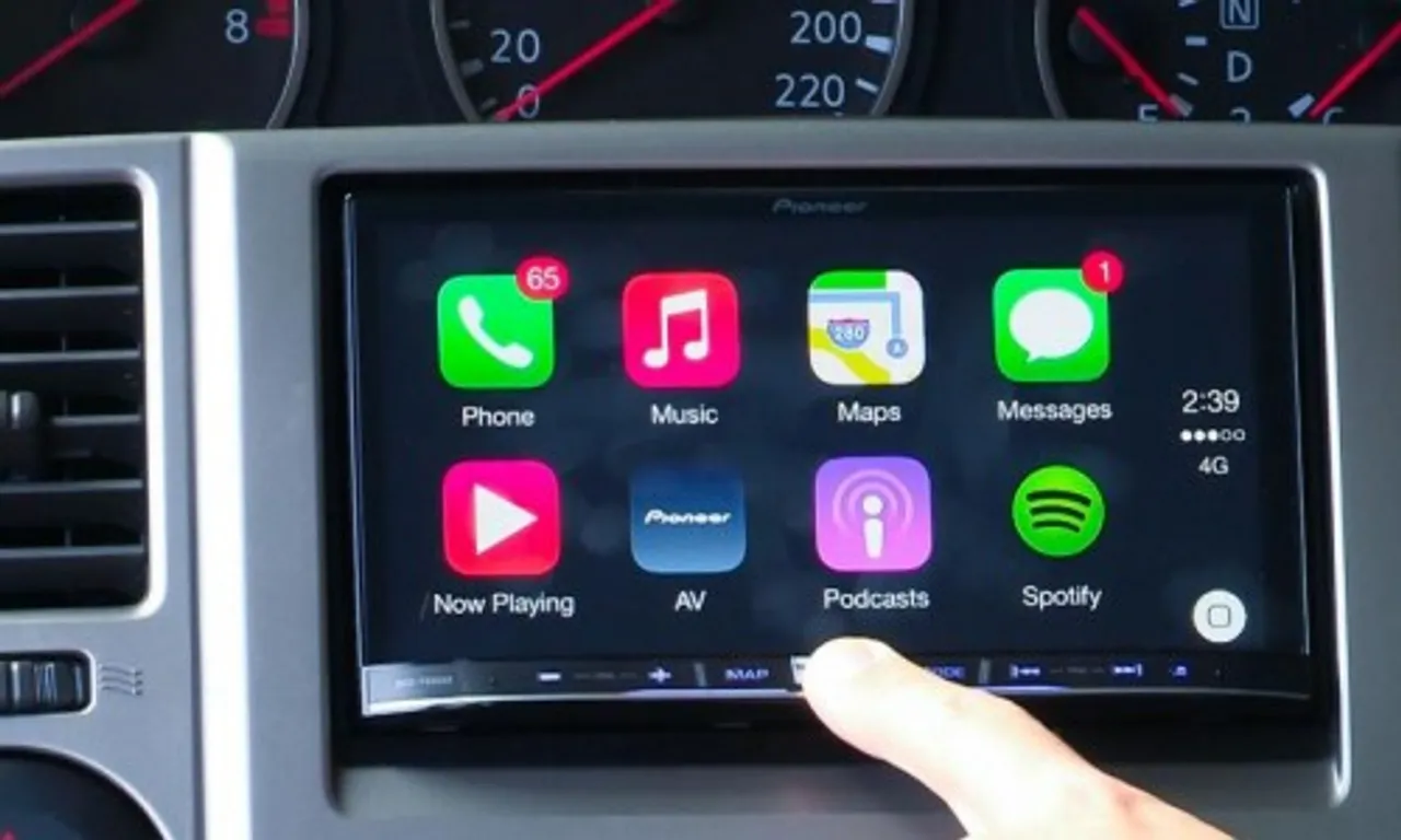 Apple carplay supports Google Play Music