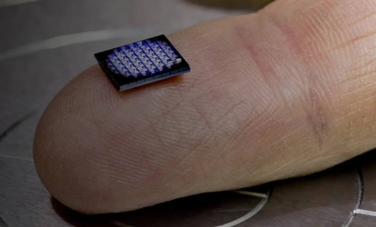 IBM unveils worlds smallest computer