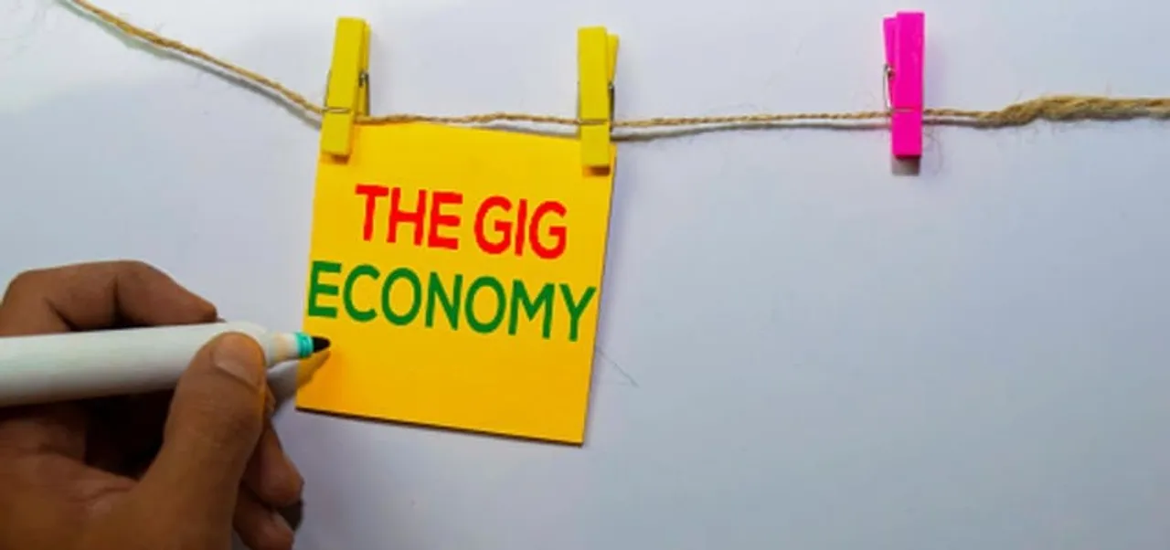 The Rise of Gig Economy: Contract Work vs Outsourcing