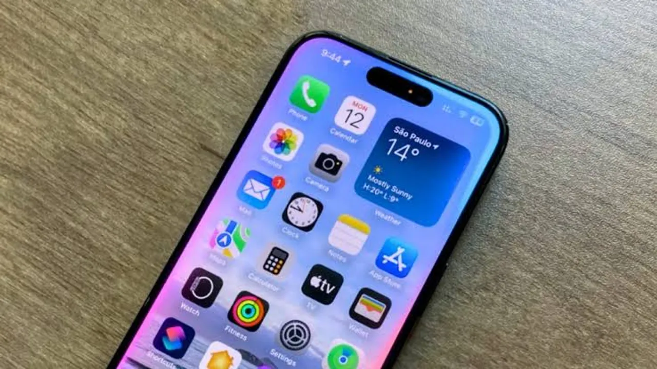Report: Apple releases iOS 18.2 RC ahead of general rollout this month