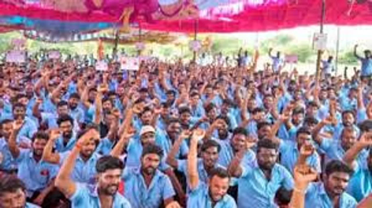 About 500 Samsung TN factory workers hold protest in latest dispute