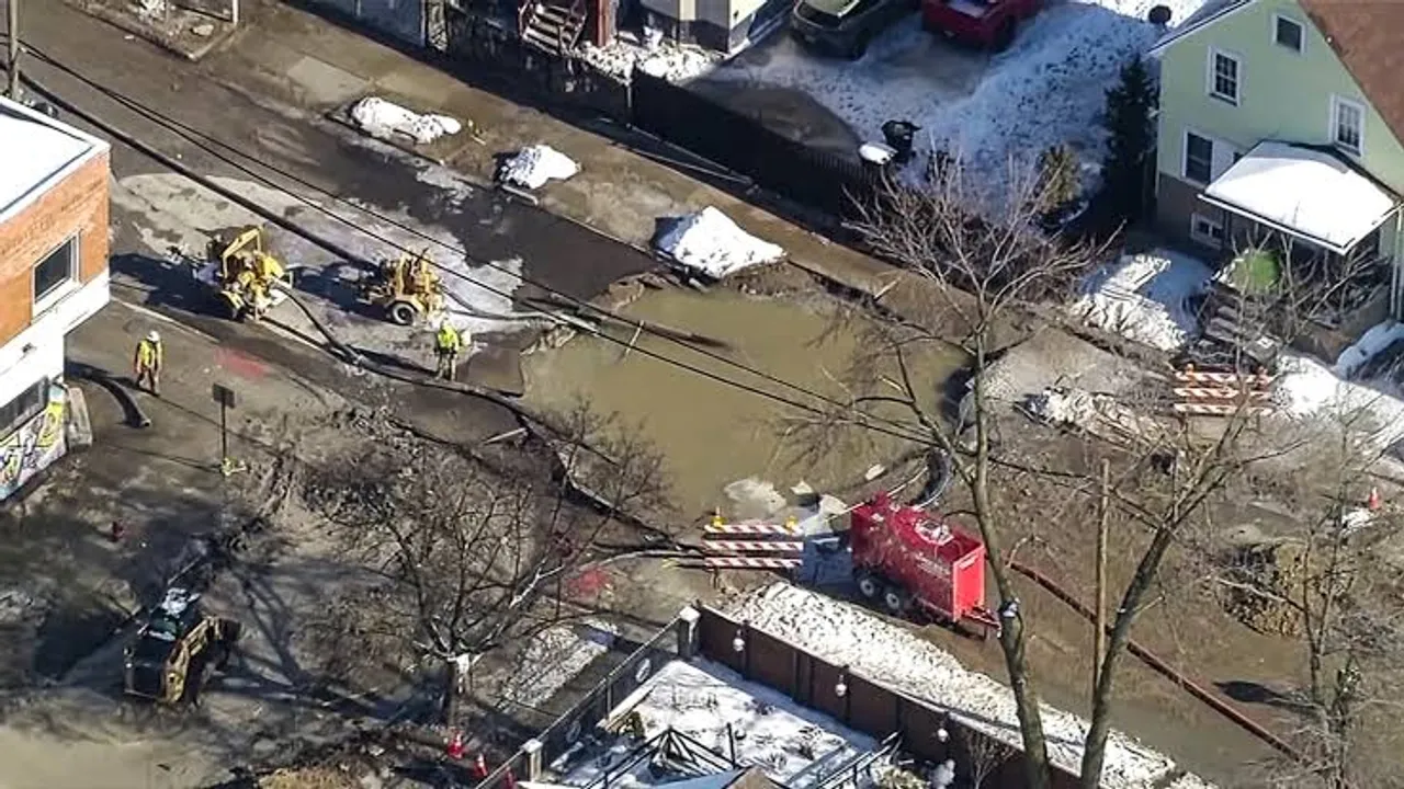 Detroit water main break leaves 300 families homeless, vehicles frozen in chaos