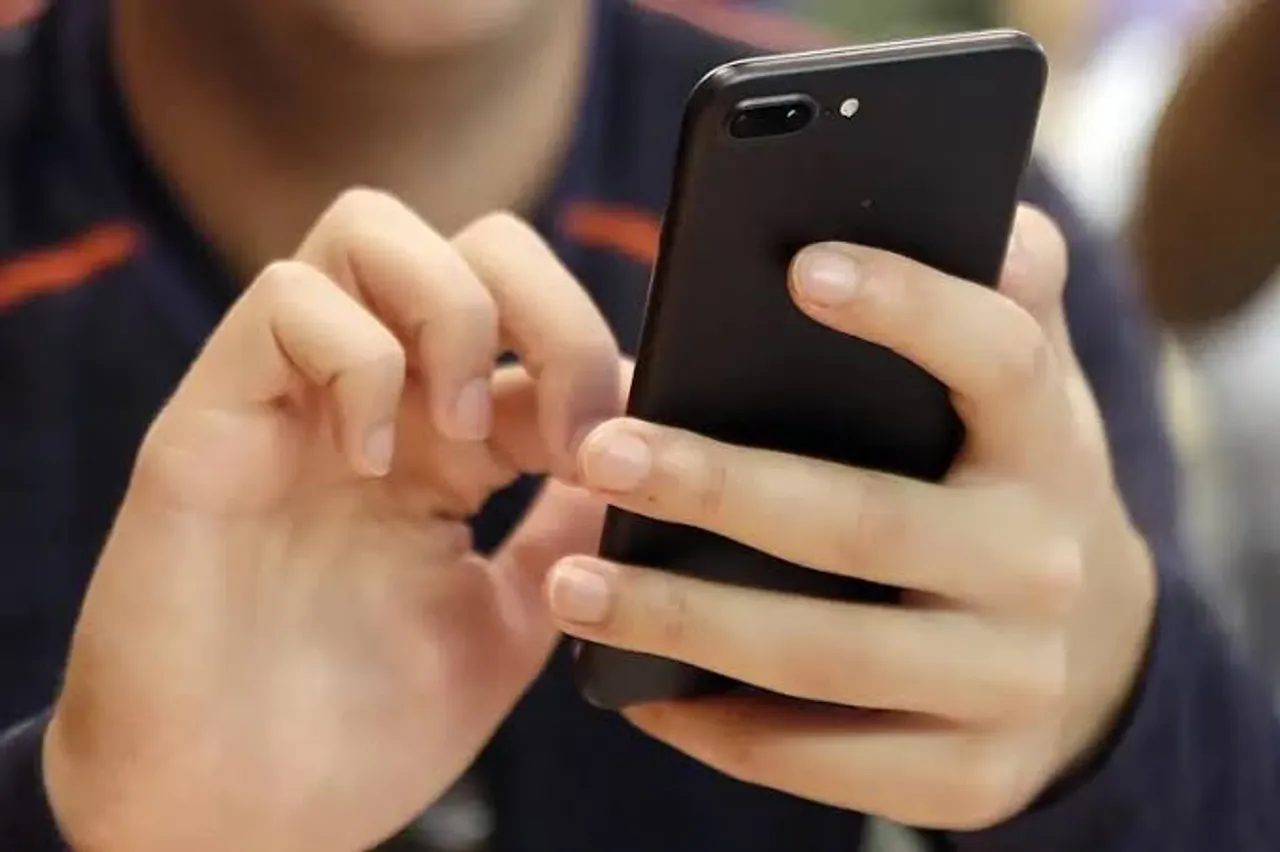 SC says no to plea for barring kids below 13 from using social media