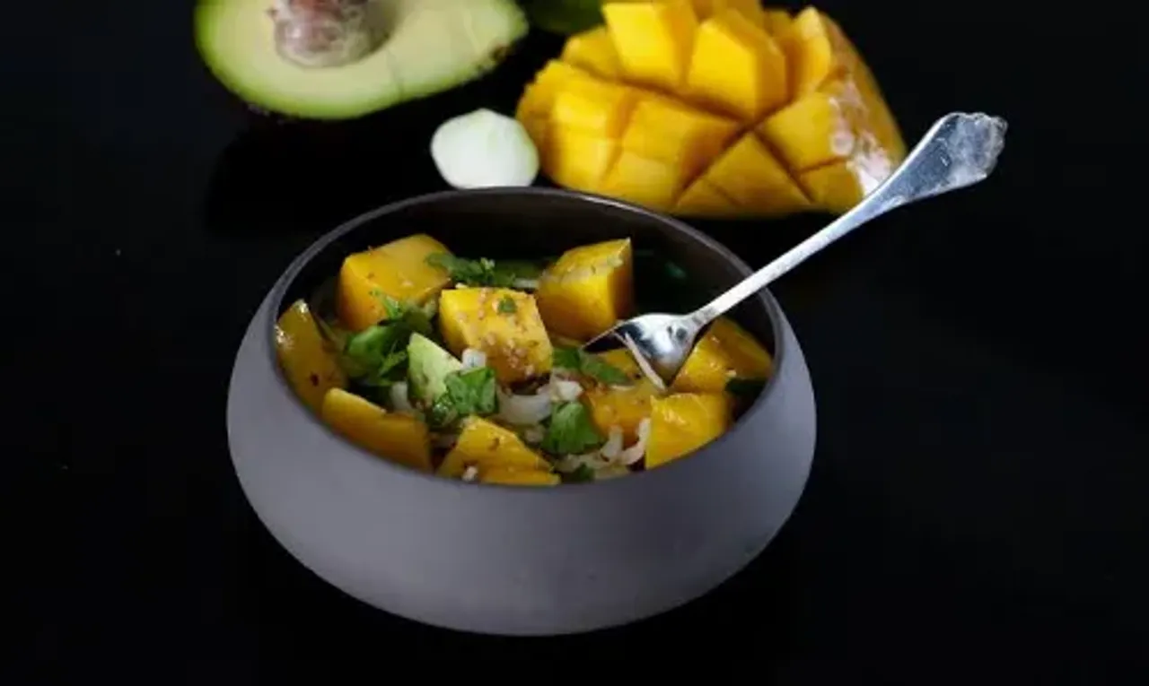 Mango Cheese and Avocado Salad Recipe: Its is a unique mix of three different flavours to take your taste buds on a flavoursome trip