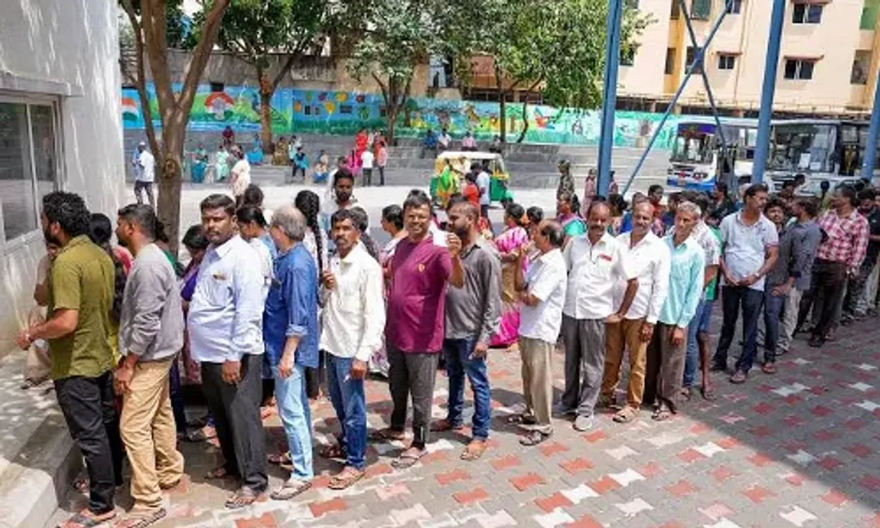 Voting for Karnataka Assembly elections underway