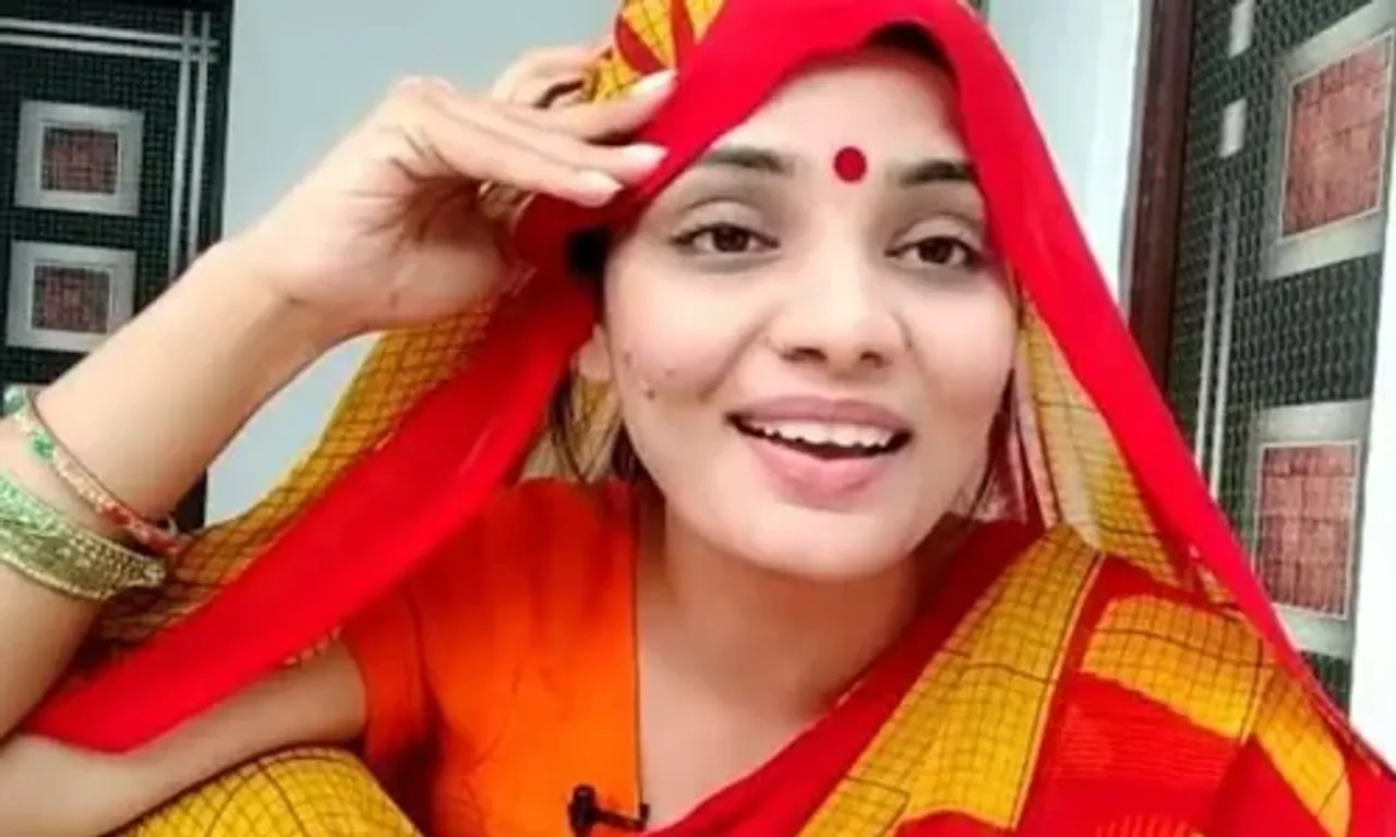 Bhojpuri singer served notice over songs that ask what's on in UP