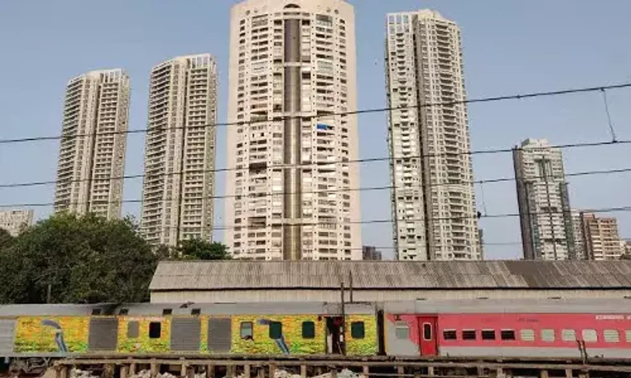HC Orders 48 buildings near Mumbai Airport to be demolished