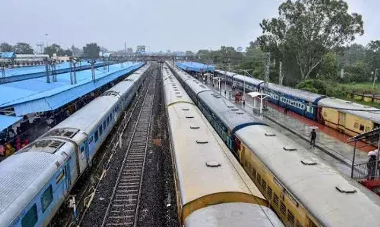 Holi 2023: Indian Railways Announces list of festive special trains