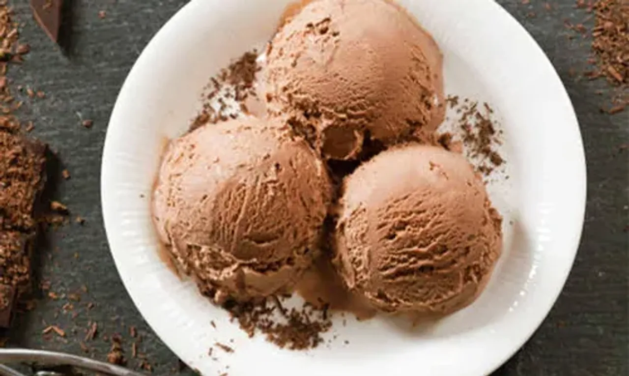 Chocolate Dust Ice Cream Recipe: This dessert recipe can be savoured by anyone and has all elements of becoming a kid’s favourite