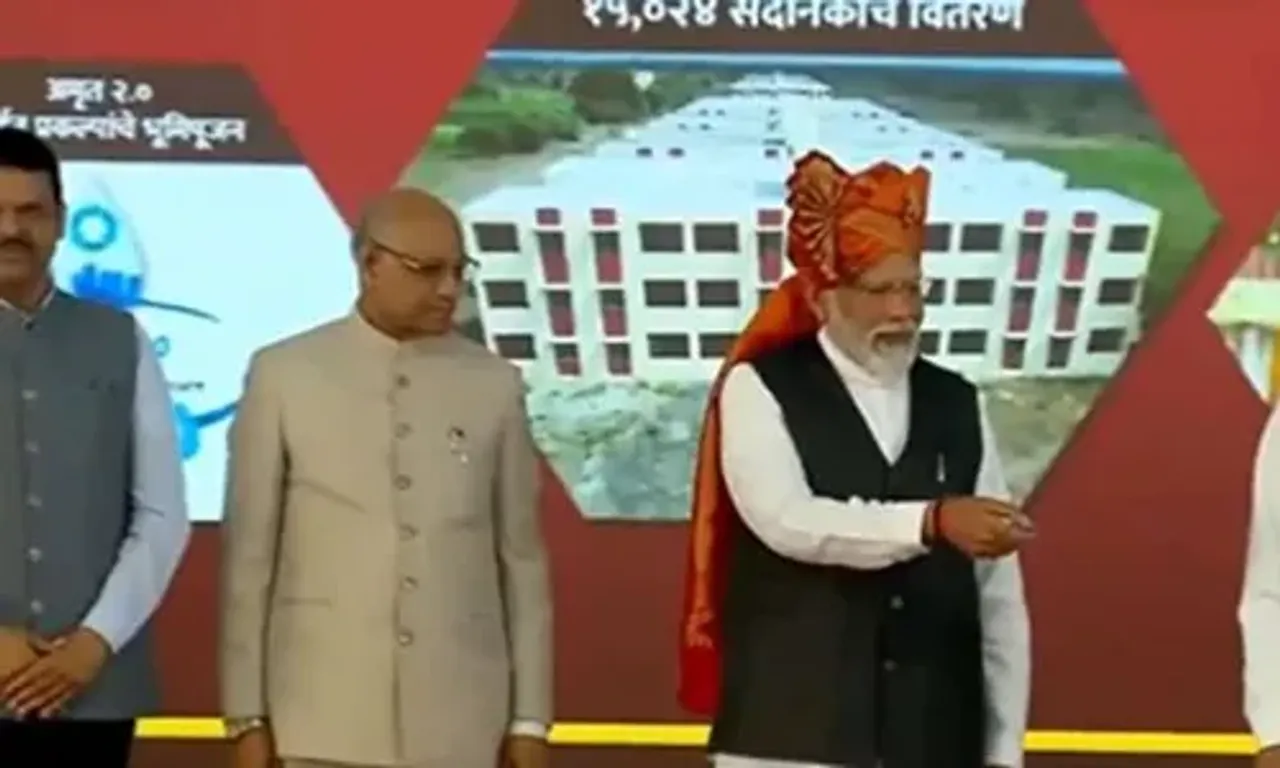 PM Modi lays foundation stone of 8 projects of AMRUT worth around 2,000 crores Rupees in Solapur, Maharashtra