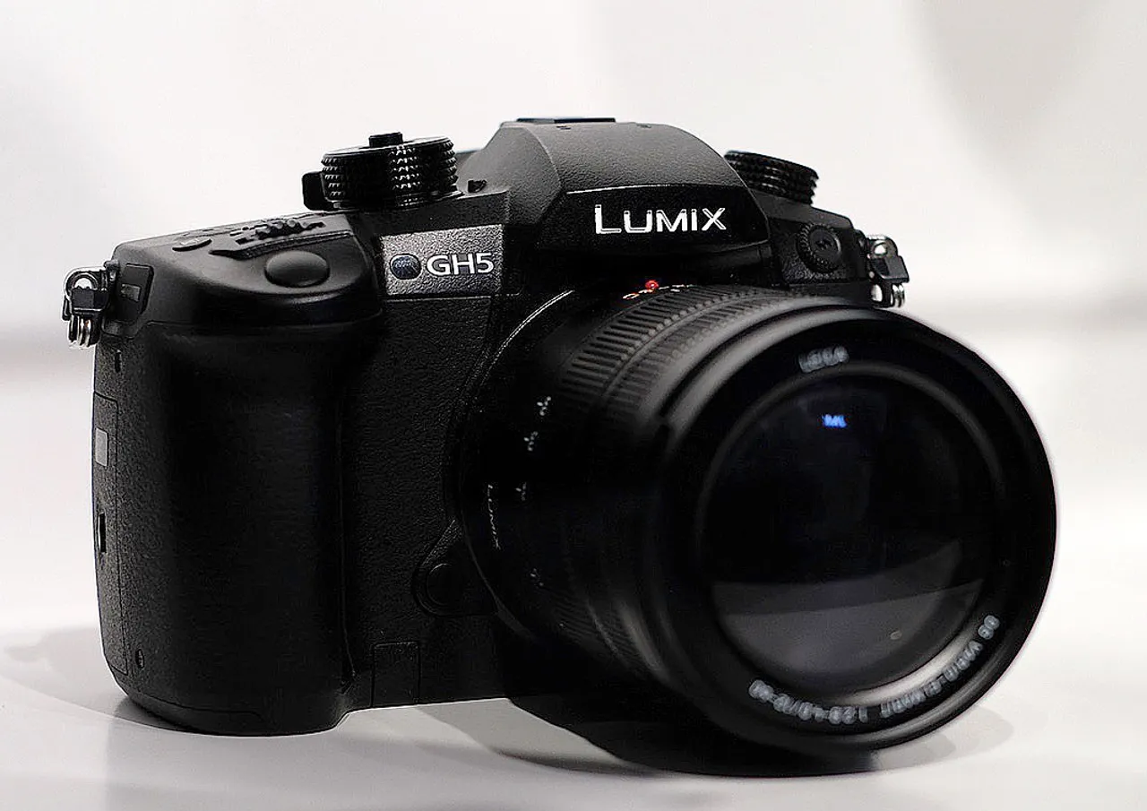 New Panasonic GH5 camera can capture 6K resolution photos