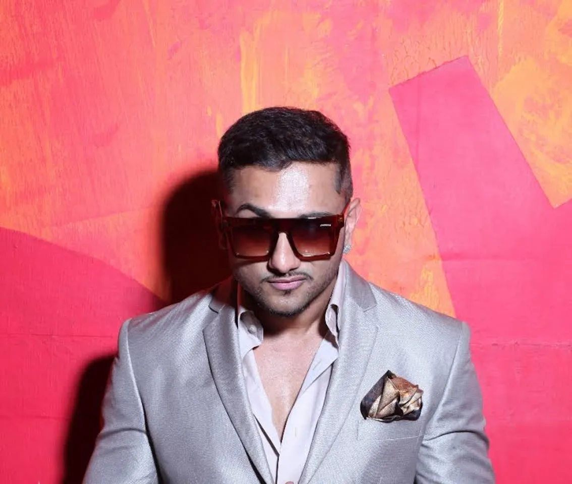 Delhi University cheated in the name of Honey Singh