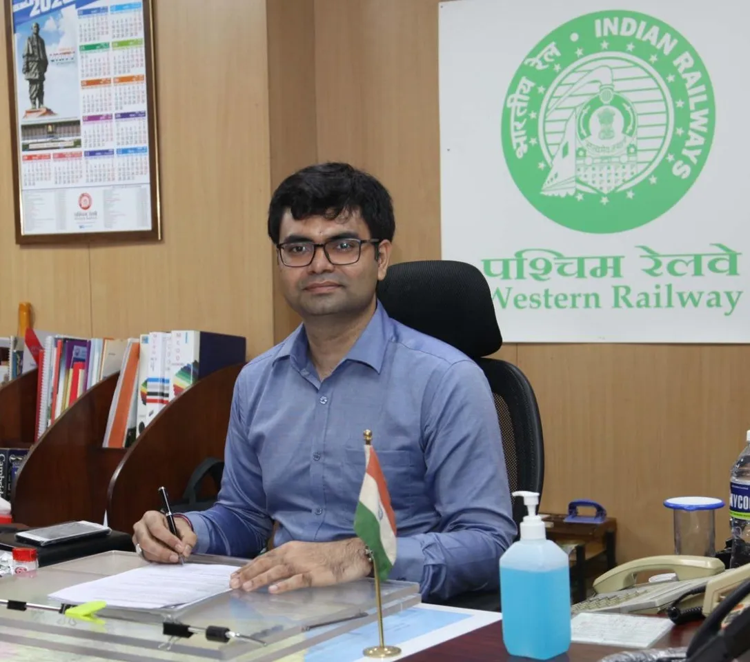 Sumit Thakur takes over as new CPRO of Western Railway