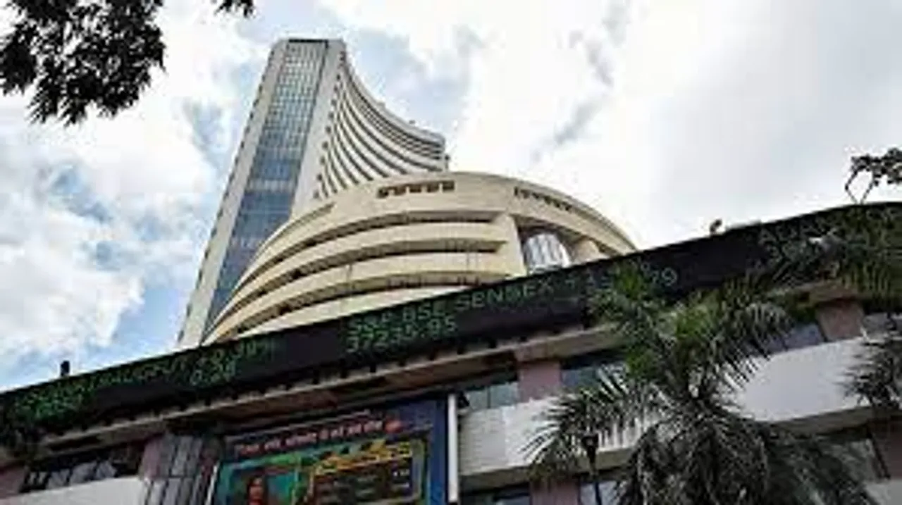 Stock markets open lower, Sensex down 500 points