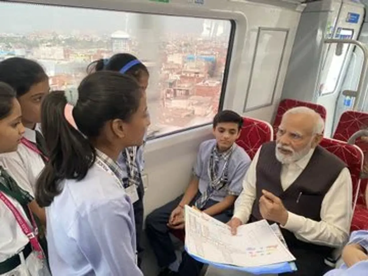 RAPIDX ट्रेन