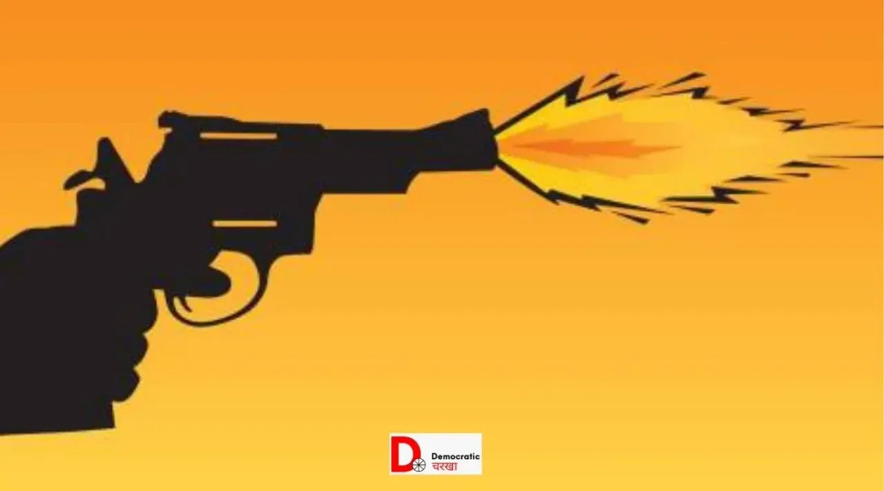 पटना में छात्रों के बीच फायरिंग