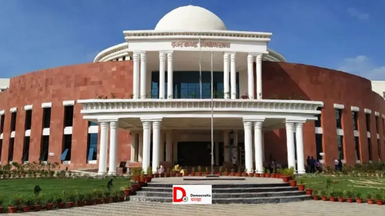 17 भाजपा विधायक निलंबित