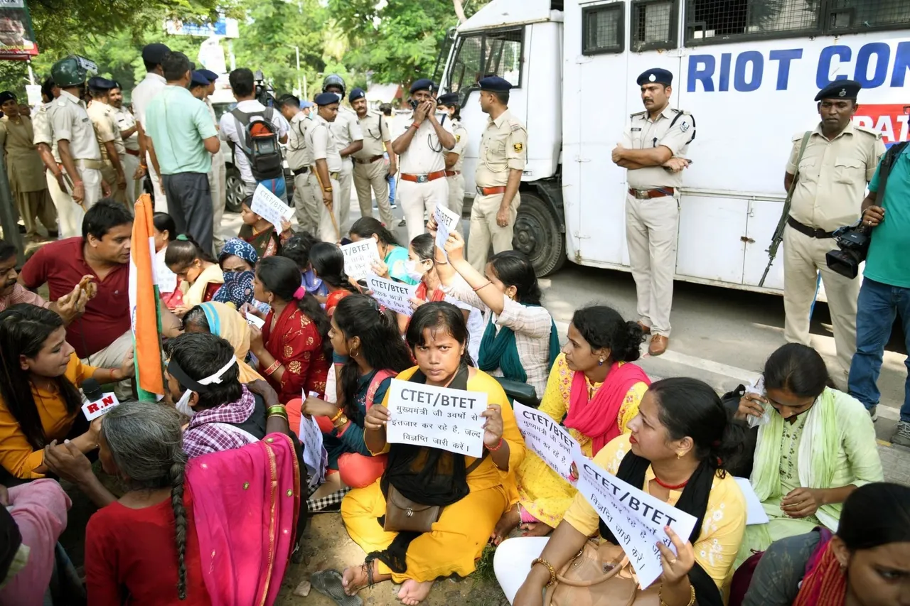 CTET बहाली: क्यों बिहार में शिक्षकों की भर्ती रोक रही है बिहार सरकार ?